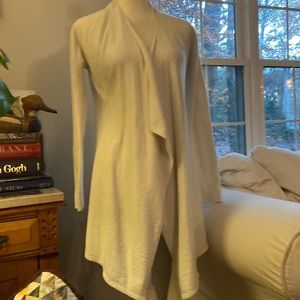 Women’s shawl draped cardigan